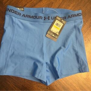 New Women’s Under Armour  Compression shorts Medium